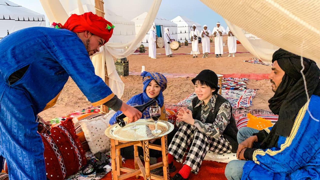 Sahara Magic Camp 호텔 메르주가 외부 사진